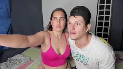 crazy_acouple_donpillo online show from 02.15.25