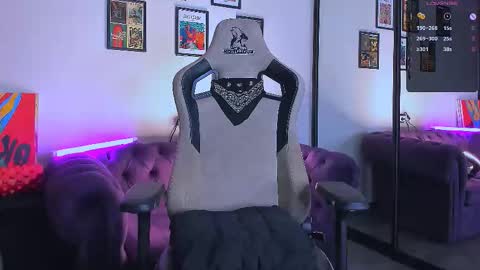    online show from 09.17.25