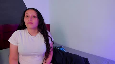 Snapshot of crazy_cakes_ chatting on 12.04.24 Lexie Rose online show from 12.04.24