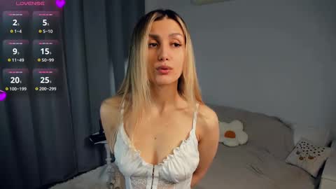 Emma online show from 03.10.25