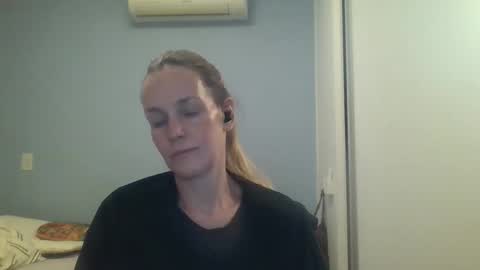 Anny online show from 09.15.25