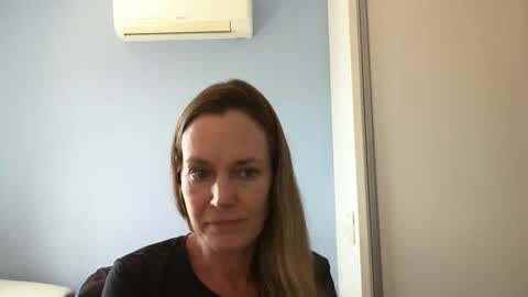 Anny online show from 09.17.25