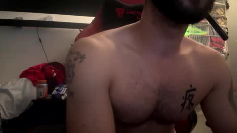 Snapshot of crazydill28 chatting on 09.22.25 crazydill28 online show from 09.22.25