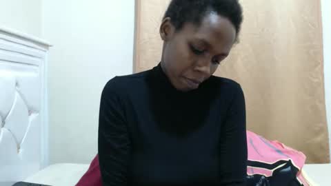 Ebonie online show from 09.28.25