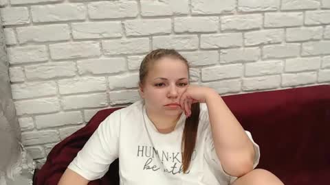 Crazyy Girl  online show from 02.25.25