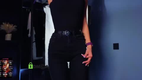 crazzy cherry online show from 10.22.25