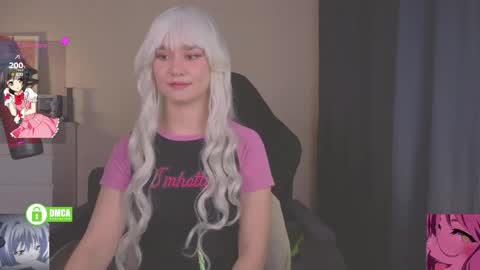 Snapshot of creammeow chatting on 05.14.26 Alina online show from 05.14.26