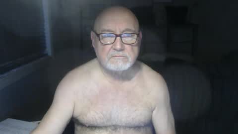 Creamormilk online show from 01.09.26