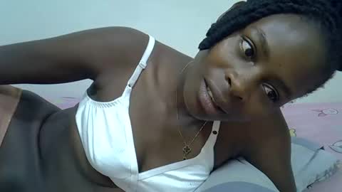 Snapshot of creamy_pussie chatting on 04.18.26 creamy_pussie online show from 04.18.26