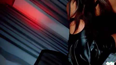 Snapshot of creamycum_celinexxx chatting on 02.05.25 Celine online show from 02.05.25