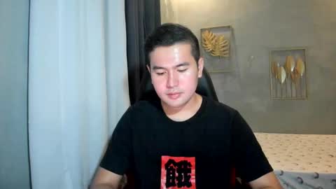BareCreamyCum online show from 02.07.25