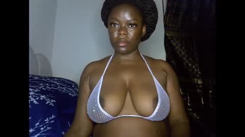 Snapshot of creamypussyxx chatting on 05.30.26 creamypussyxx online show from 05.30.26