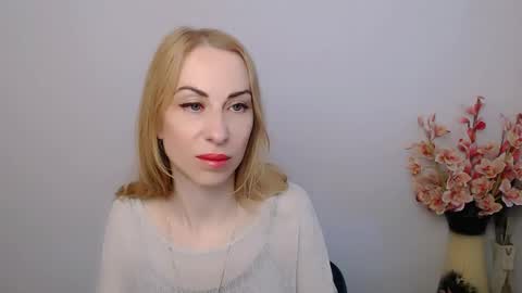 Snapshot of create_your_own_sun chatting on 05.01.26 Lera online show from 05.01.26
