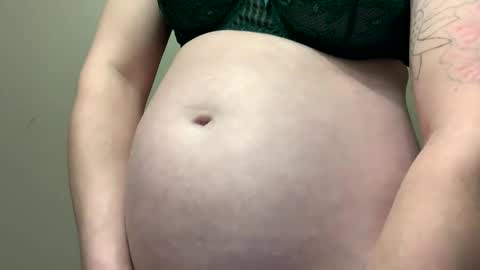 Breed me daddy  online show from 12.16.25