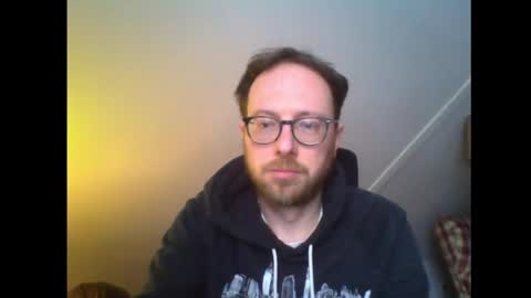 Snapshot of creloxp chatting on 02.04.25 creloxp online show from 02.04.25