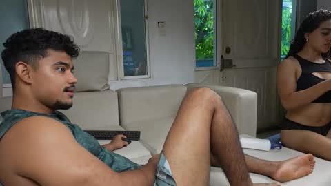 Crimson heart online show from 09.30.25