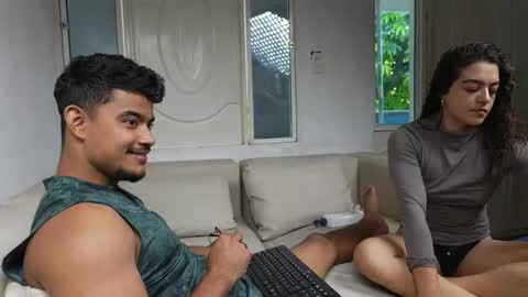 Crimson heart online show from 10.01.25