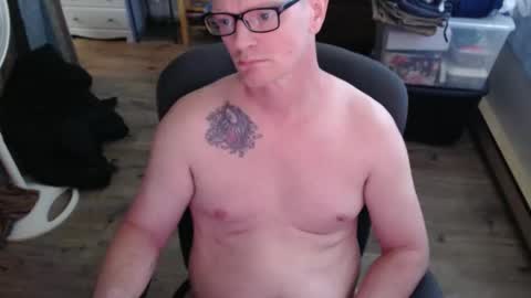 Snapshot of criosthehorny chatting on 05.14.26 criosthehorny online show from 05.14.26