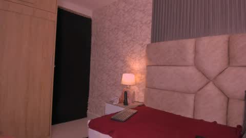 Cristina Sweet online show from 03.12.25