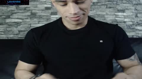 Cris online show from 02.14.25