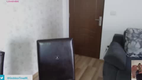 cris_tinne online show from 11.07.25