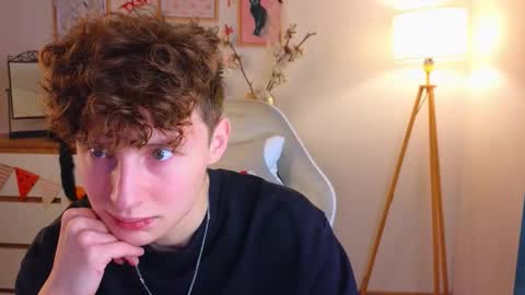 Chris online show from 11.11.25