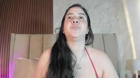 Snapshot of criss__spiicy chatting on 04.24.26 criss spiicy online show from 04.24.26