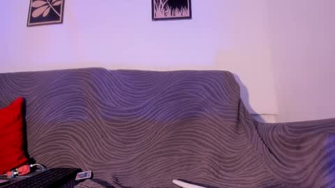 criss_zuri online show from 04.01.26