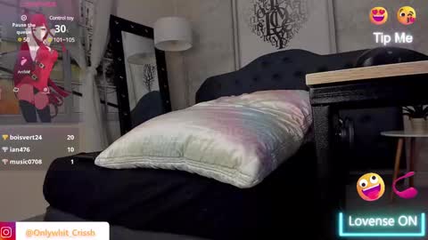 Snapshot of crissh_1 chatting on 03.11.25 crissh 1 online show from 03.11.25