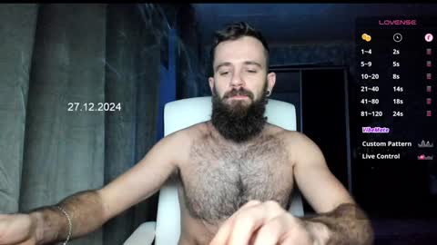 Snapshot of crissstud chatting on 12.27.24 Criss online show from 12.27.24