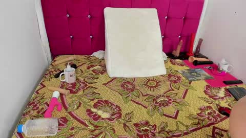 Cristal online show from 01.25.25