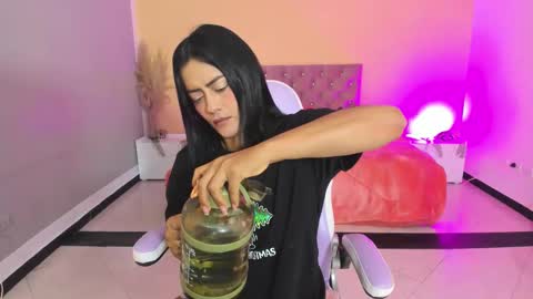 Cristal online show from 12.17.25