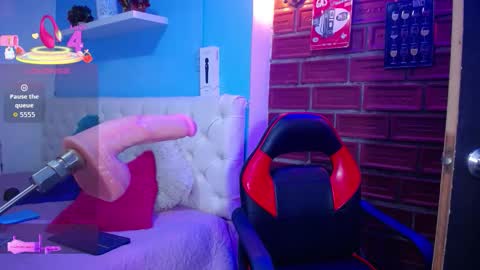 Milena online show from 11.29.25