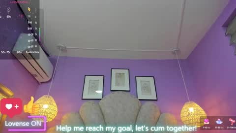 Snapshot of cristal_mason chatting on 01.23.25 Cristal online show from 01.23.25