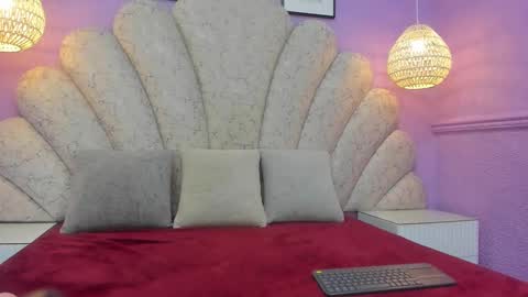 Snapshot of cristal_mason chatting on 01.28.25 Cristal online show from 01.28.25