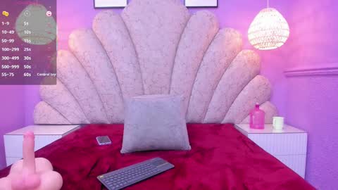 Snapshot of cristal_mason chatting on 01.29.25 Cristal online show from 01.29.25