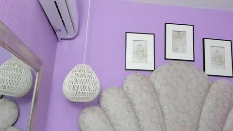 Snapshot of cristal_mason chatting on 02.04.25 Cristal online show from 02.04.25