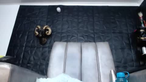 Hanna  online show from 02.28.26