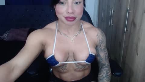 Snapshot of cristalbeautiful1 chatting on 05.15.26 Natalie online show from 05.15.26