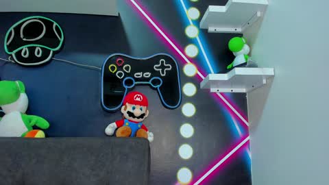 Nicole  Connection time 220pm-910pmCol online show from 12.28.24