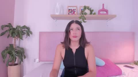 cristalfoxy_ online show from 09.19.25