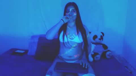 Snapshot of cristallssmith chatting on 02.25.26 Cristal online show from 02.25.26