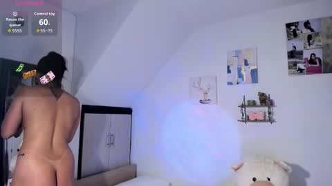 cristal online show from 10.13.25