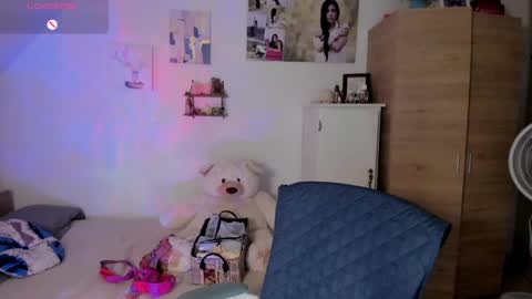 veronika online show from 04.17.26