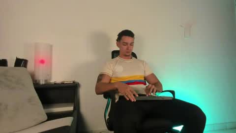 Snapshot of cristhian_wolf1 chatting on 07.03.26 CRIS online show from 07.03.26
