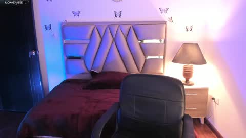 Cristina online show from 01.04.25