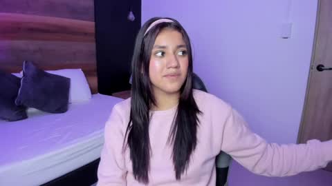 C R I S T I N online show from 04.21.26