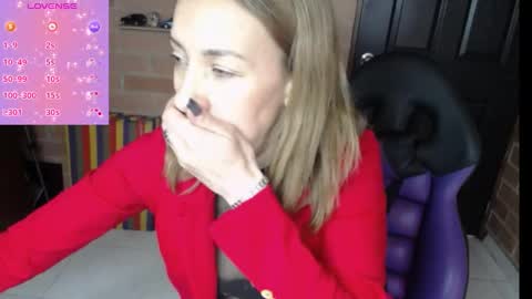Snapshot of cristin_doll chatting on 05.02.26 cristina online show from 05.02.26