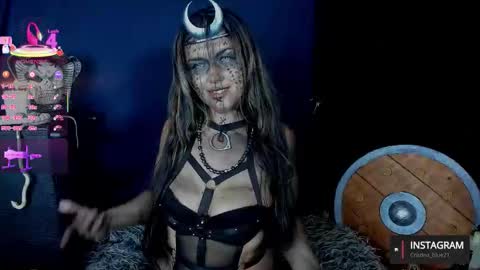 Cristina  online show from 10.25.25