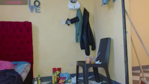 cristinamontiel74 online show from 01.19.25